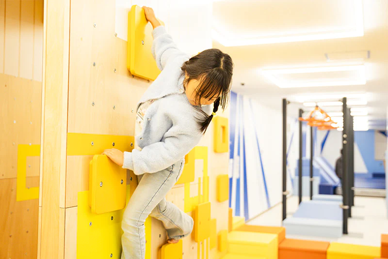 キッズクライミング